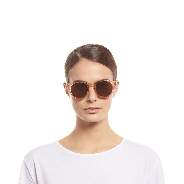 LE SPECS Hey Macarena Round Sunglasses - Blonde Polarized | PresenceConcept.com