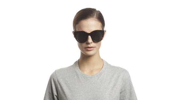 LE SPECS Air Heart Cat Eye Sunglasses - Tort | PresenceConcept.com