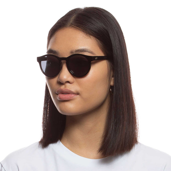 Le Specs Hey Macarena | Black