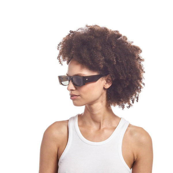 LE SPECS Recovery Rectangle Sunglasses - Olive | PresenceConcept.com