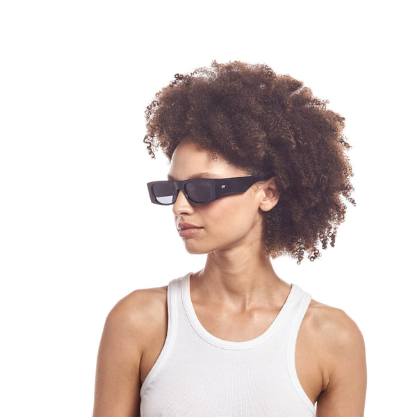 LE SPECS Recovery Rectangle Sunglasses - Black | PresenceConcept.com