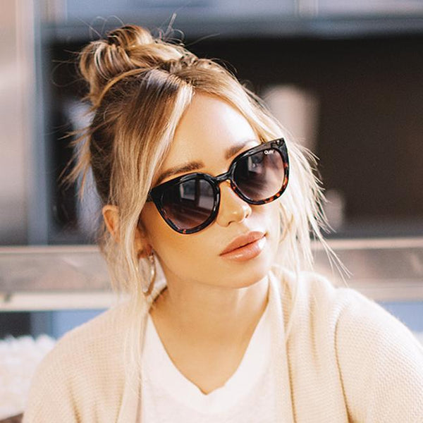 QUAY AUSTRALIA NOOSA BLACK TORT/BROWN FADE