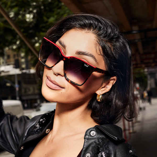 QUAY Level Up Sunglasses - Tort Red/Fade