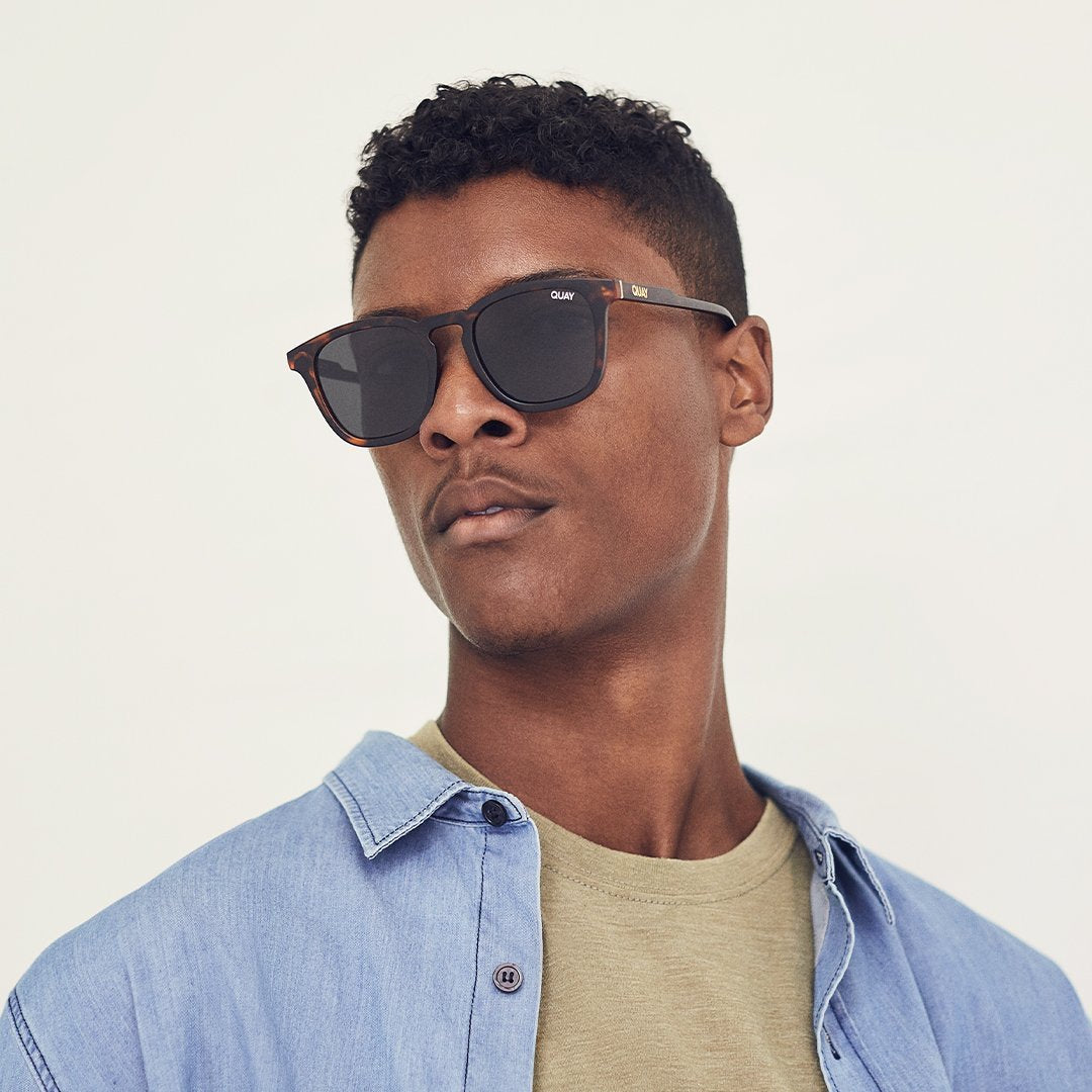 QUAY Jackpot Sunglasses Matte Tort/Smoke Polarized