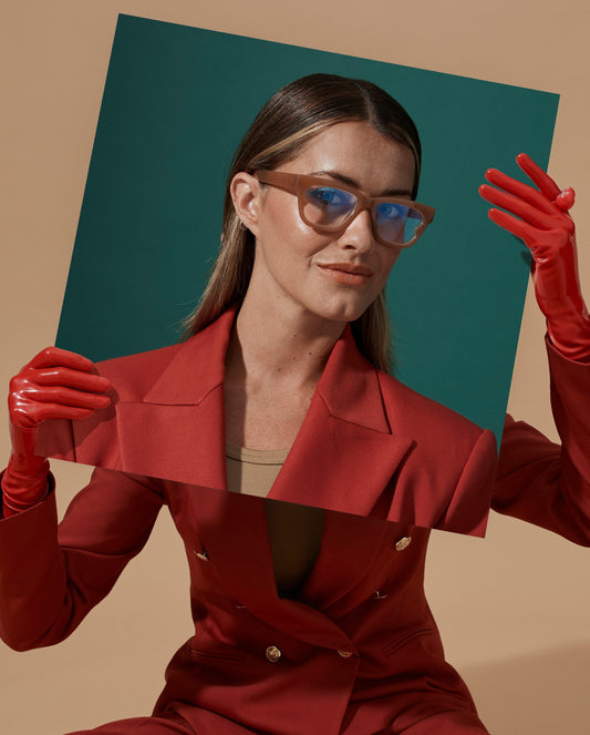 The Book Club 'Feast Of Sweden' Blue Light Reading Glasses - Caramel | PRESENCE Paris