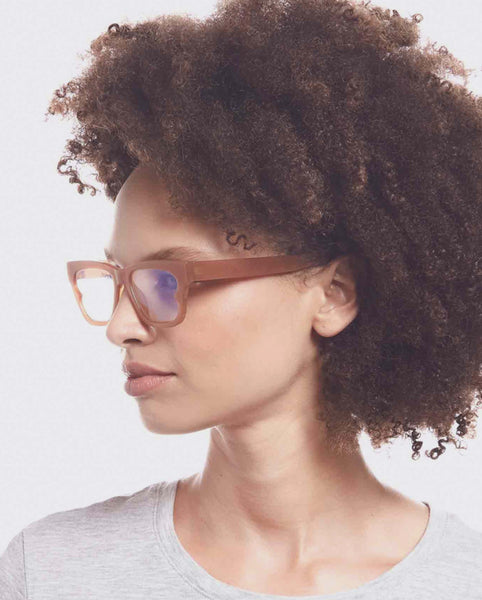 The Book Club 'Feast Of Sweden' Blue Light Reading Glasses - Caramel | PRESENCE Paris